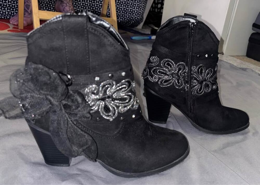 Black Faux Suede Rhinestone Embroidered Ankle Boots with Bows (Size 8.5)